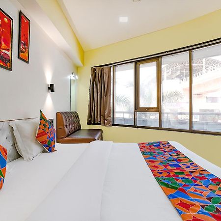 Hotel Fabexpress White House - Nr Midc Khargar Koparpāda Zewnętrze zdjęcie