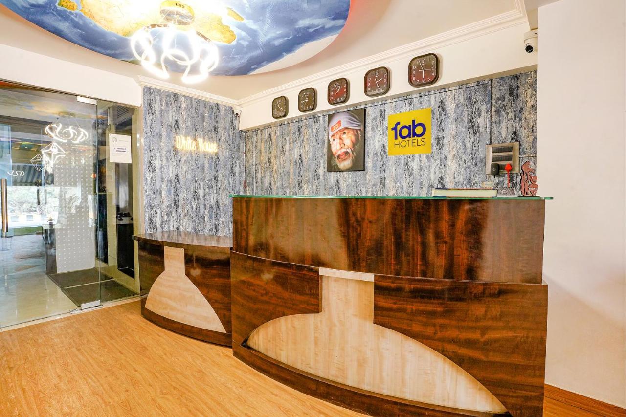 Hotel Fabexpress White House - Nr Midc Khargar Koparpāda Zewnętrze zdjęcie